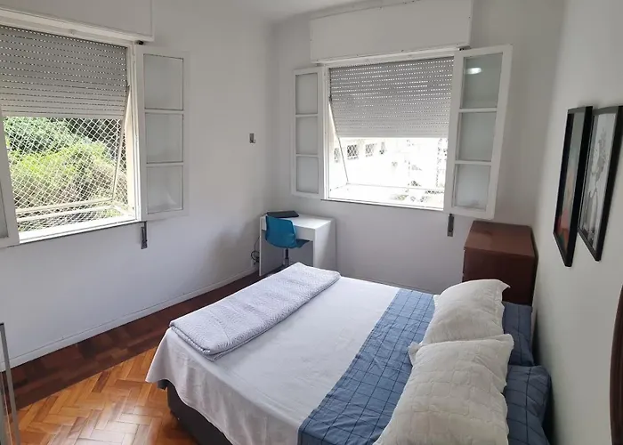 Apartamento Espacoso Em Laranjeiras, Rua Do Cristo Redentor